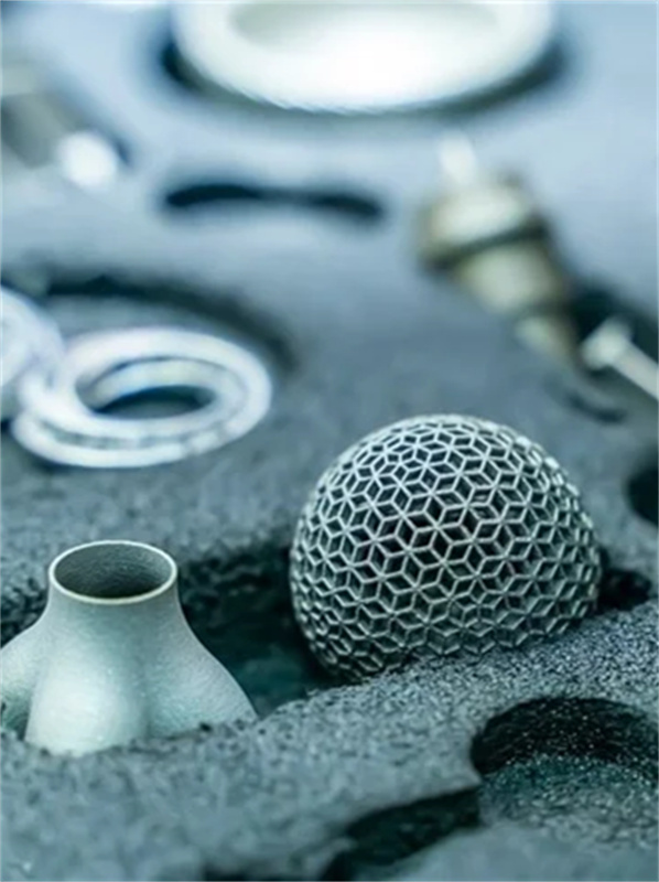 proszki stopów tytanu i molibdenu